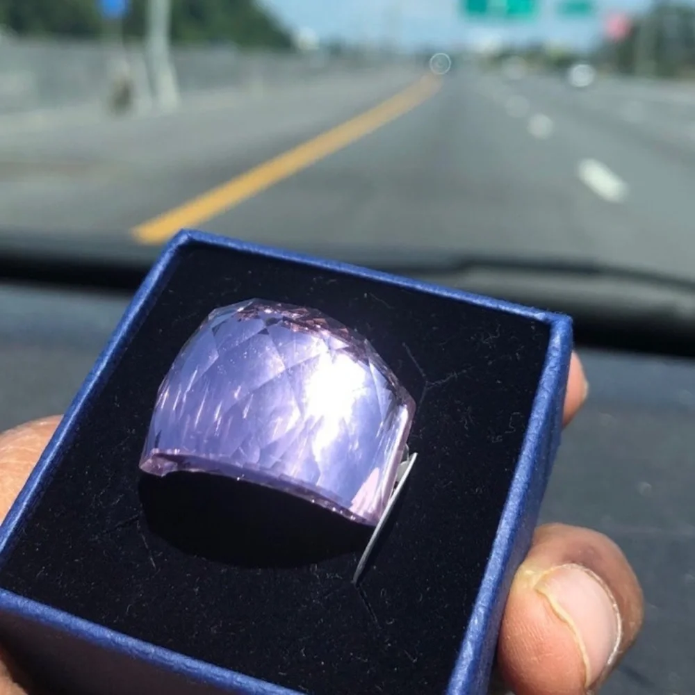 Gorgeous pink purple shade Swarovski elements size 7 nirvana ring SSPS7